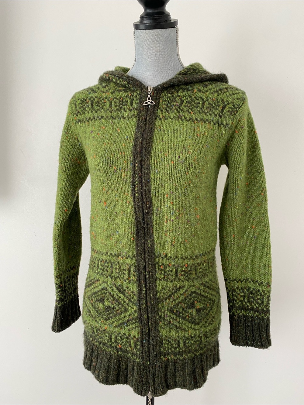 Aran Crafts Green Patterned Wool Hooded Zip Cardigan Ireland Made Sz XS Keltic - Picture 2 of 11